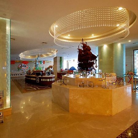 Grand Metropark Hotel Chongqing Exterior photo