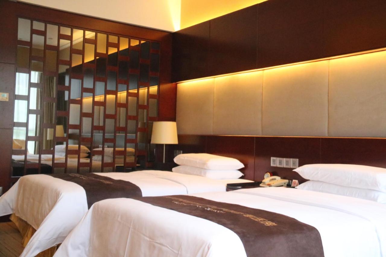 Grand Metropark Hotel Chongqing Exterior photo